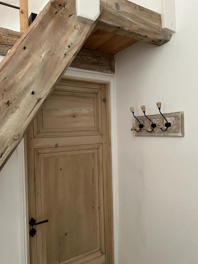 Chambres D'Hotes Mado Et Lulu Collonges-au-Mont-dʼOr Dış mekan fotoğraf