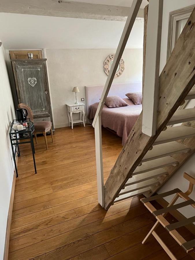Chambres D'Hotes Mado Et Lulu Collonges-au-Mont-dʼOr Dış mekan fotoğraf